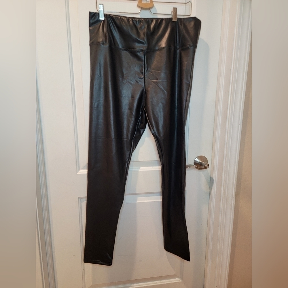 Bagatelle Black Leather-looking Pants Size 1X